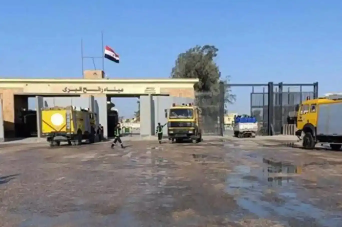 مجزرة في لاهور..مقتل 5 أشخاص خلال تدخل دموي ضد مسيرة مؤيدة لفلسطين مجزرة في لاهور..مقتل 5 أشخاص خلال تدخل دموي ضد مسيرة مؤيدة لفلسطين
