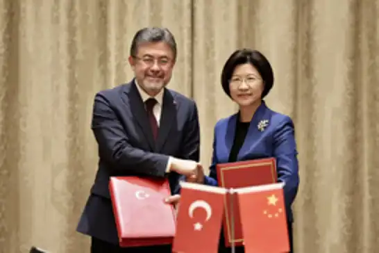Türkiye, China sign key trade protocols to boost seafood and almond exports