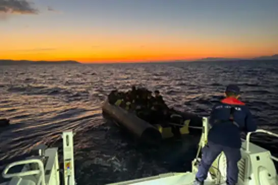 104 irregular migrants rescued off the coast of Izmir
