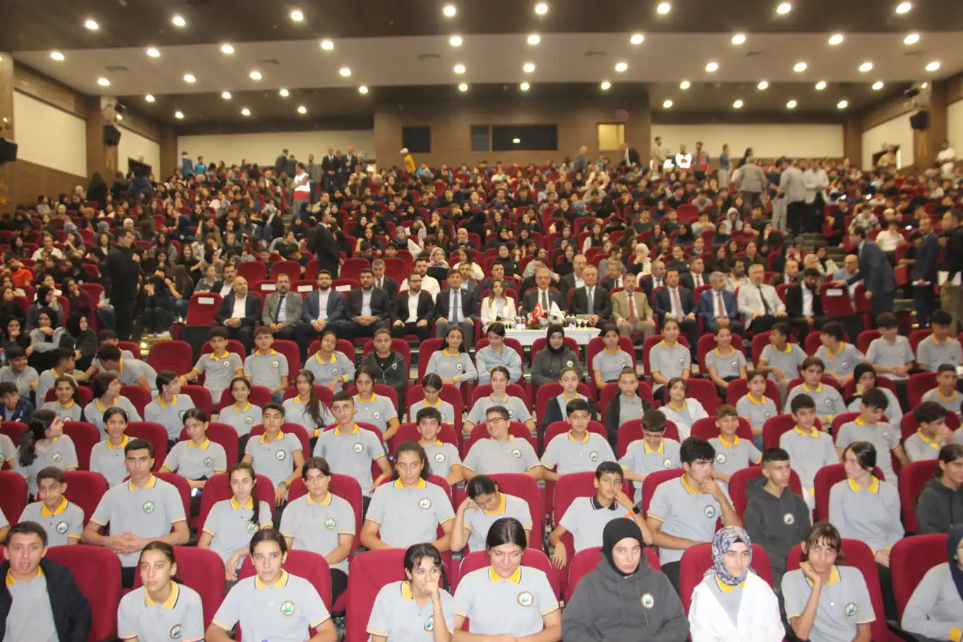 Mardin'de "İmam Hatipliler Haftası" programı düzenlendi Mardin'de "İmam Hatipliler Haftası" programı düzenlendi