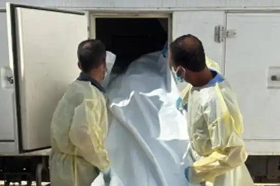 الصليب الأحمر يسلّم جثامين 30 أسيرًا فلسطينيًا إلى غزة