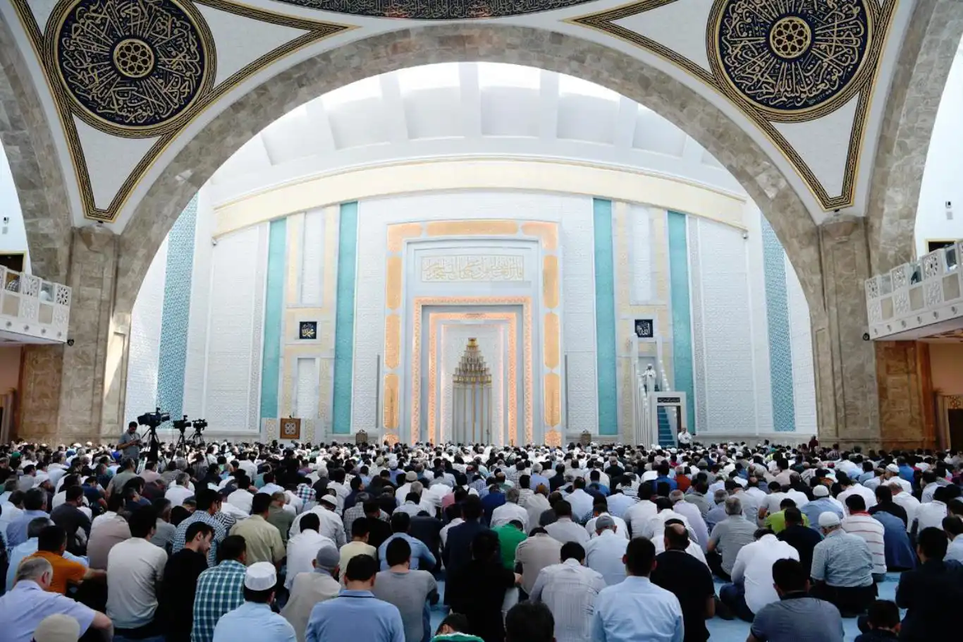 Türkiye’s Friday sermon calls believers to revive the noble sunnah Türkiye’s Friday sermon calls believers to revive the noble sunnah