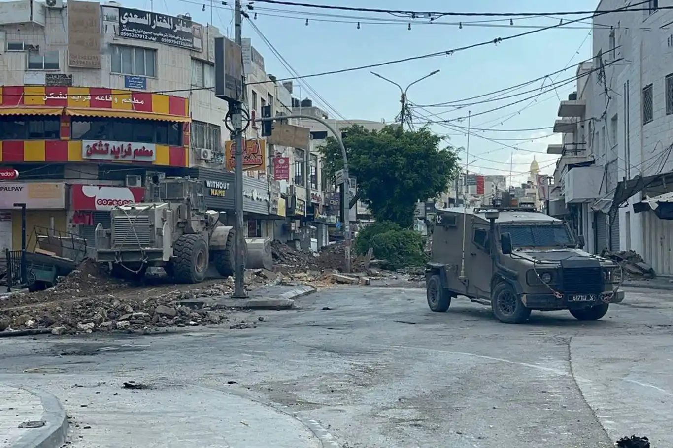 İşgalciler Batı Şeria’da 3’ü çocuk 20 Filistinliyi alıkoydu İşgalciler Batı Şeria’da 3’ü çocuk 20 Filistinliyi alıkoydu