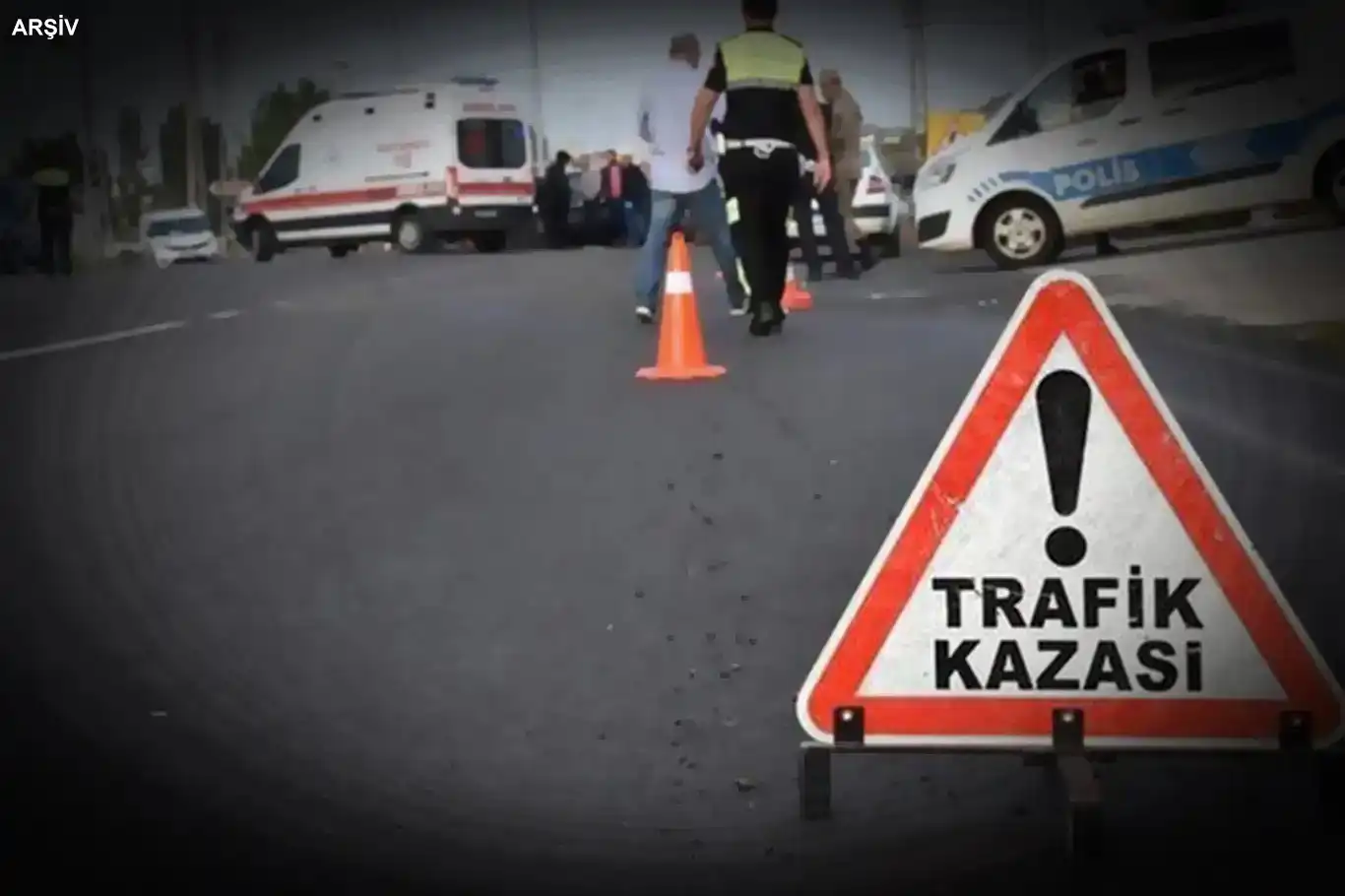 Kocaeli’de freni boşalan tanker 8 araca çarptı Kocaeli’de freni boşalan tanker 8 araca çarptı