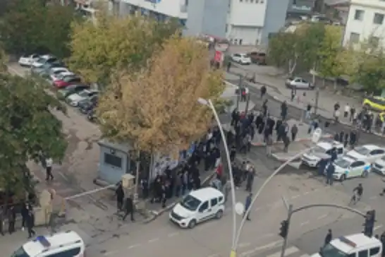 Ağrı'da aileler arasında çıkan kavgada 4 kişi yaralandı