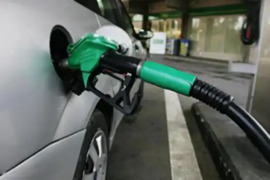 Motorine bu gece 98 kuruş indirim bekleniyor