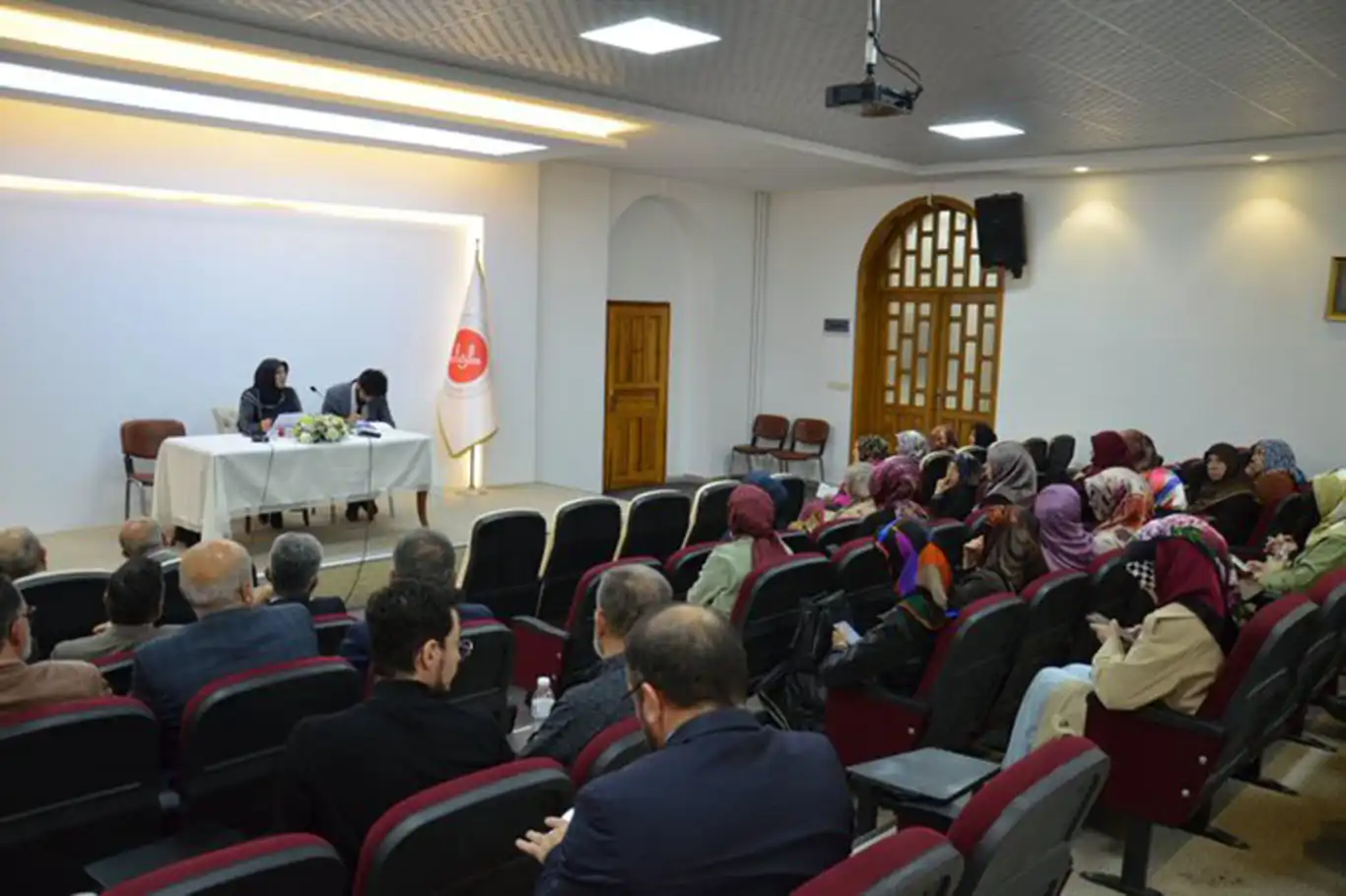 Konya’da “İyilik iyi gelir” projesi kapsamında istişare toplantısı düzenlendi Konya’da “İyilik iyi gelir” projesi kapsamında istişare toplantısı düzenlendi