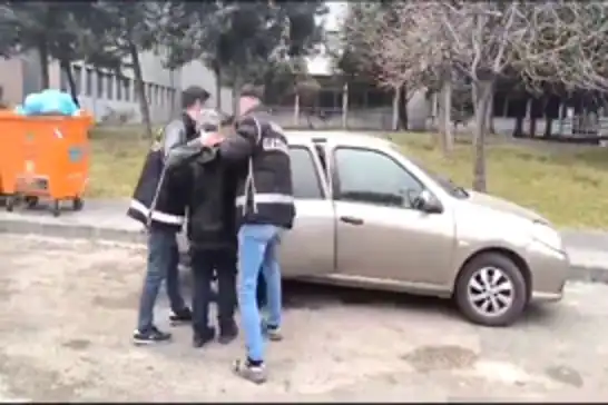 Gaziantep'te usulsüz tıbbi ilaç üretimi yapan şüpheli tutuklandı