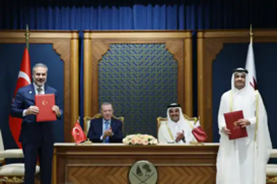 Türkiye and Qatar sign major strategic Deals at high-level meeting in Doha