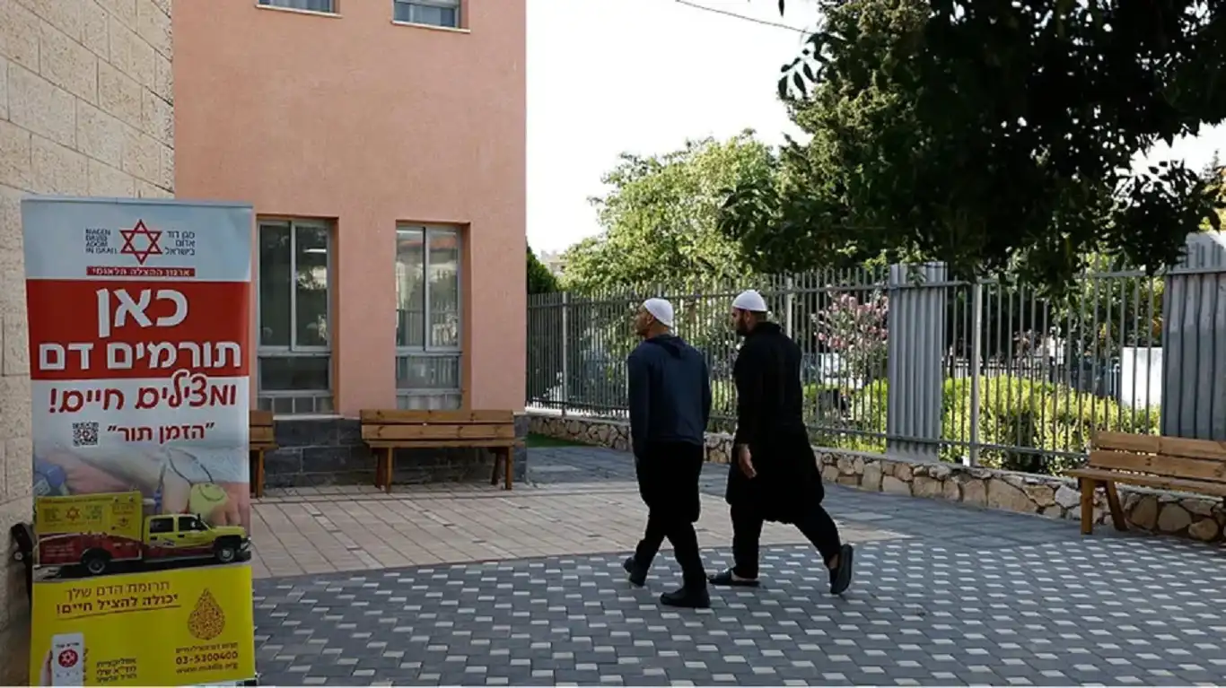 نائبان في الكنيست يقدمان مقترح قانون يمنح دروز السويداء حق الإقامة الدائمة في دولة الاحتلال نائبان في الكنيست يقدمان مقترح قانون يمنح دروز السويداء حق الإقامة الدائمة في دولة الاحتلال