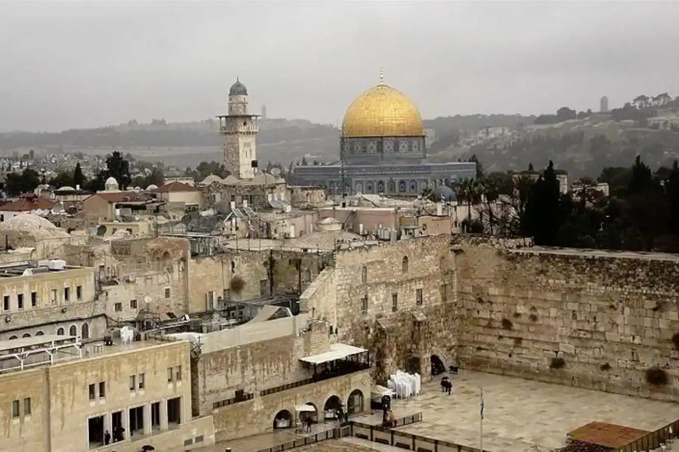 محافظة القدس: حفريات الاحتلال حول الأقصى تهدد المعالم المقدسة