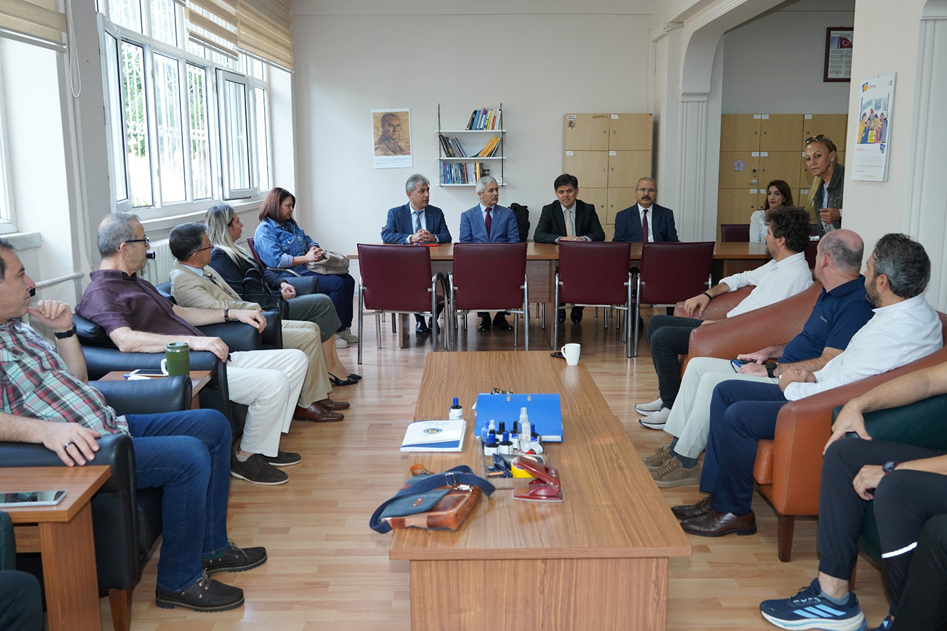 Mersin İl Millî Eğitim Müdürü Özdemirci'den okul ziyaretleri Mersin İl Millî Eğitim Müdürü Özdemirci'den okul ziyaretleri