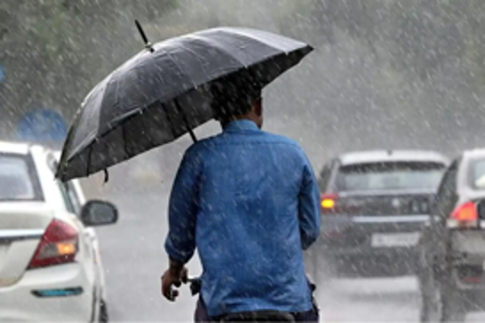 Delhi gears up for first artificial rain on October 29 to combat toxic air quality