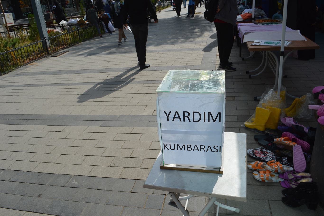 Siirt Peygamber Sevdalıları Derneği’nden yetimler ve ihtiyaç sahipleri yararına kermes