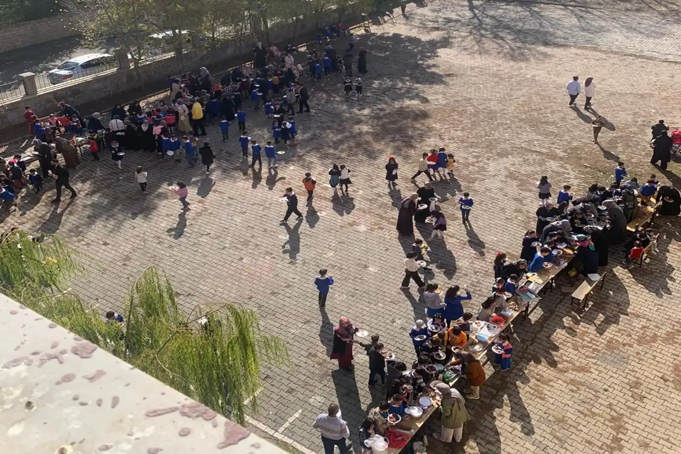 Ağrı'da ki okullarda Gazze'ye yararına kermes düzenlendi Ağrı'da ki okullarda Gazze'ye yararına kermes düzenlendi