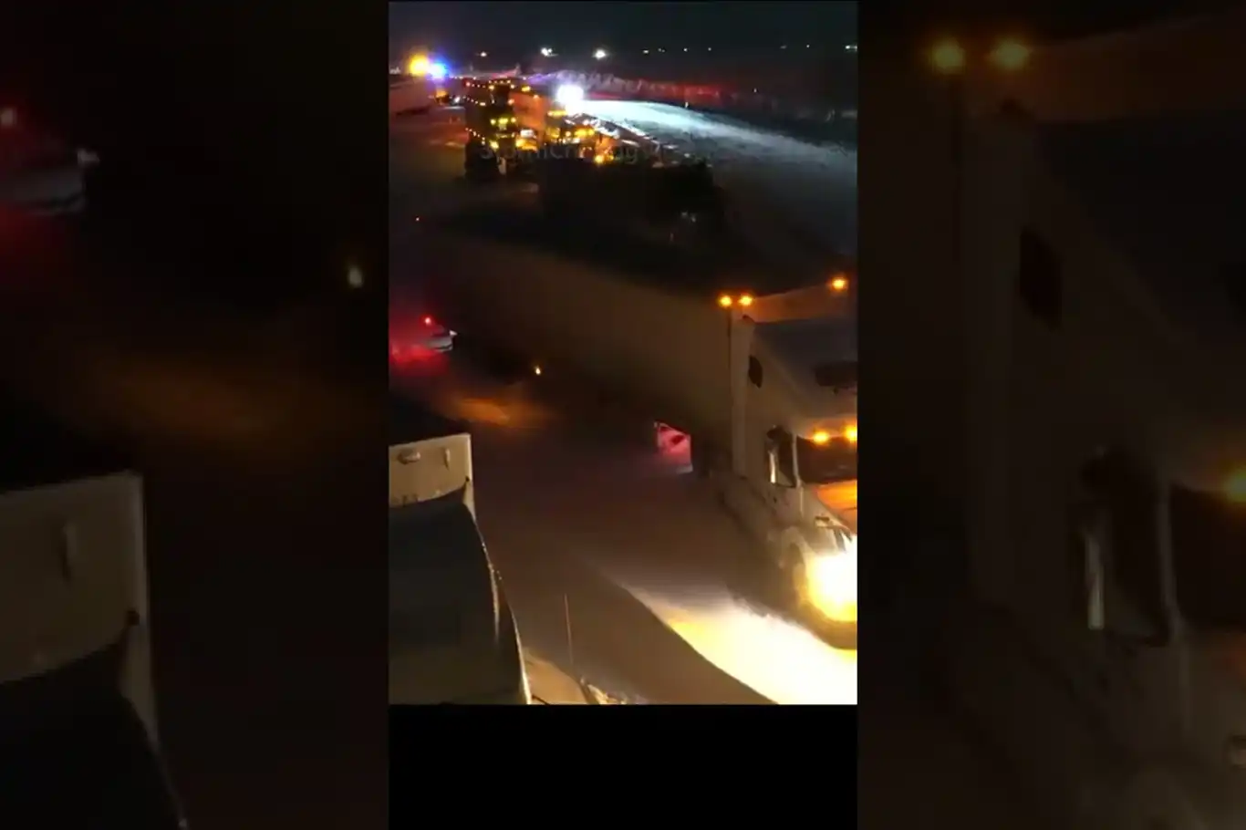 Kontrolden çıkan kamyon dehşet saçtı: 3 ölü, 3 yaralı Kontrolden çıkan kamyon dehşet saçtı: 3 ölü, 3 yaralı
