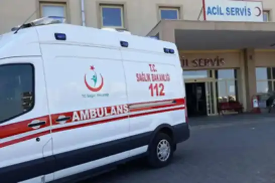 Otobusa karkeran wergeriya: 1 kes canê xwe ji dest da, 19 kes birîndar bûn
