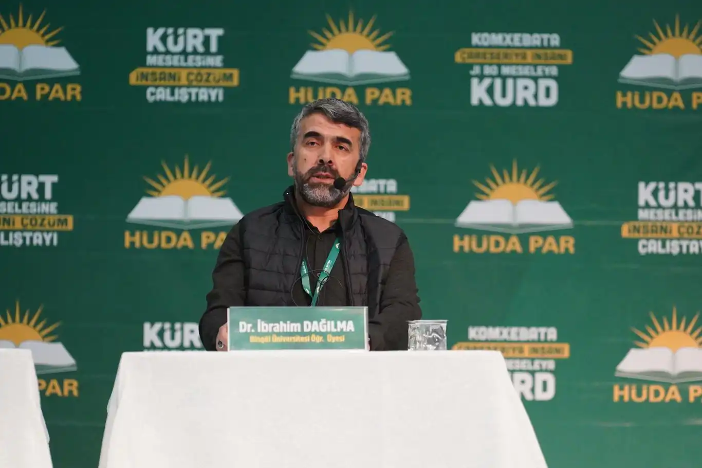 Dr. Dağılma: Medresetü'z Zehra gerçekleşseydi bugünkü kimlik ve dil temelli ayrışmaların büyük kısmı yaşanmayabilirdi Dr. Dağılma: Medresetü'z Zehra gerçekleşseydi bugünkü kimlik ve dil temelli ayrışmaların büyük kısmı yaşanmayabilirdi