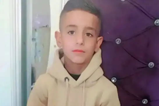 هآرتس: جنود إسرائيليون يحتفلون بقتل طفل فلسطيني يبلغ من العمر تسع سنوات
