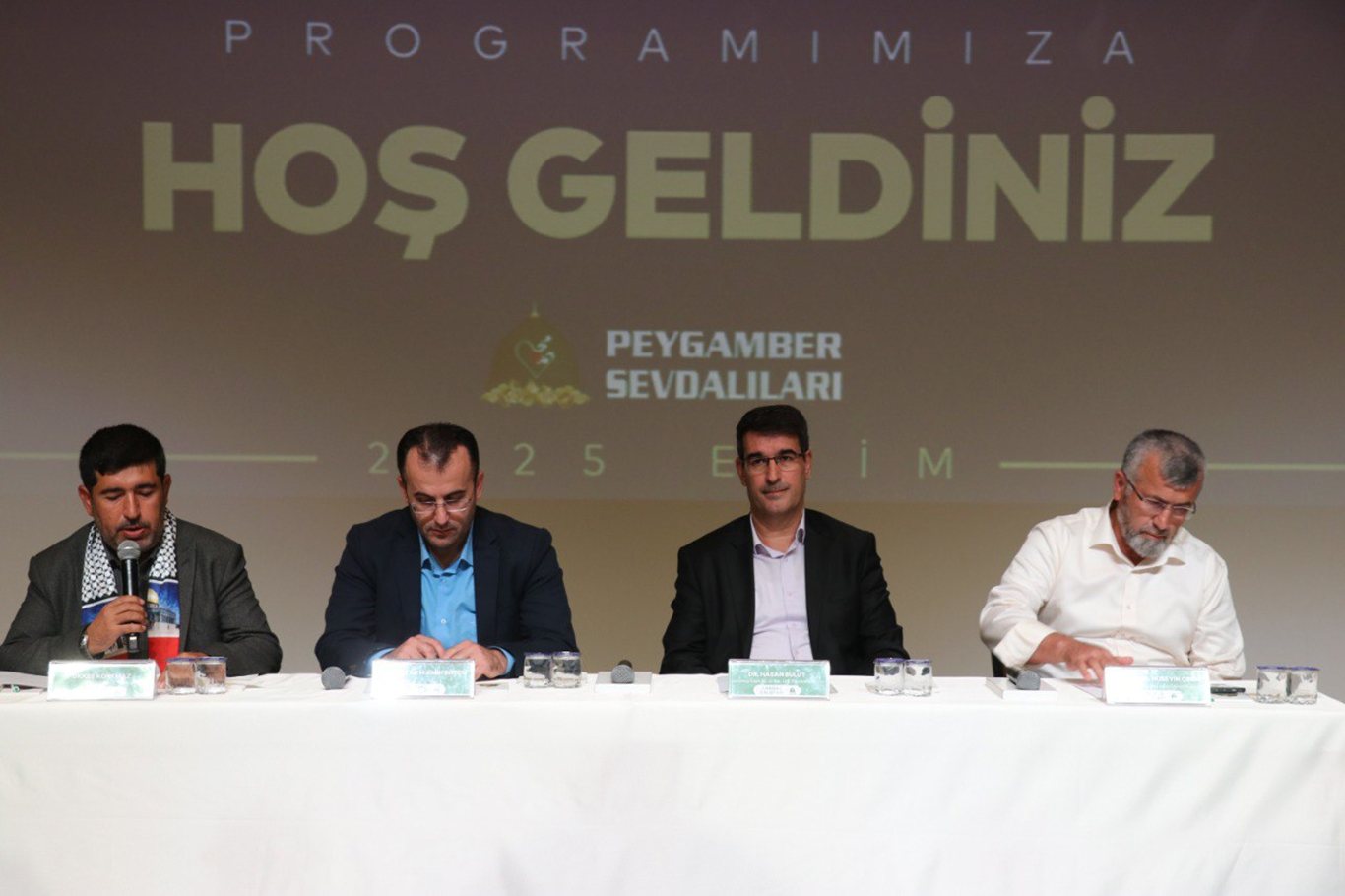 Namazı çocuklara sevdirmenin yolları Namazı çocuklara sevdirmenin yolları