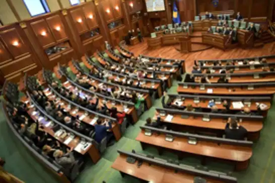 Kosova'da yeni hükümet güvenoyu alamadı