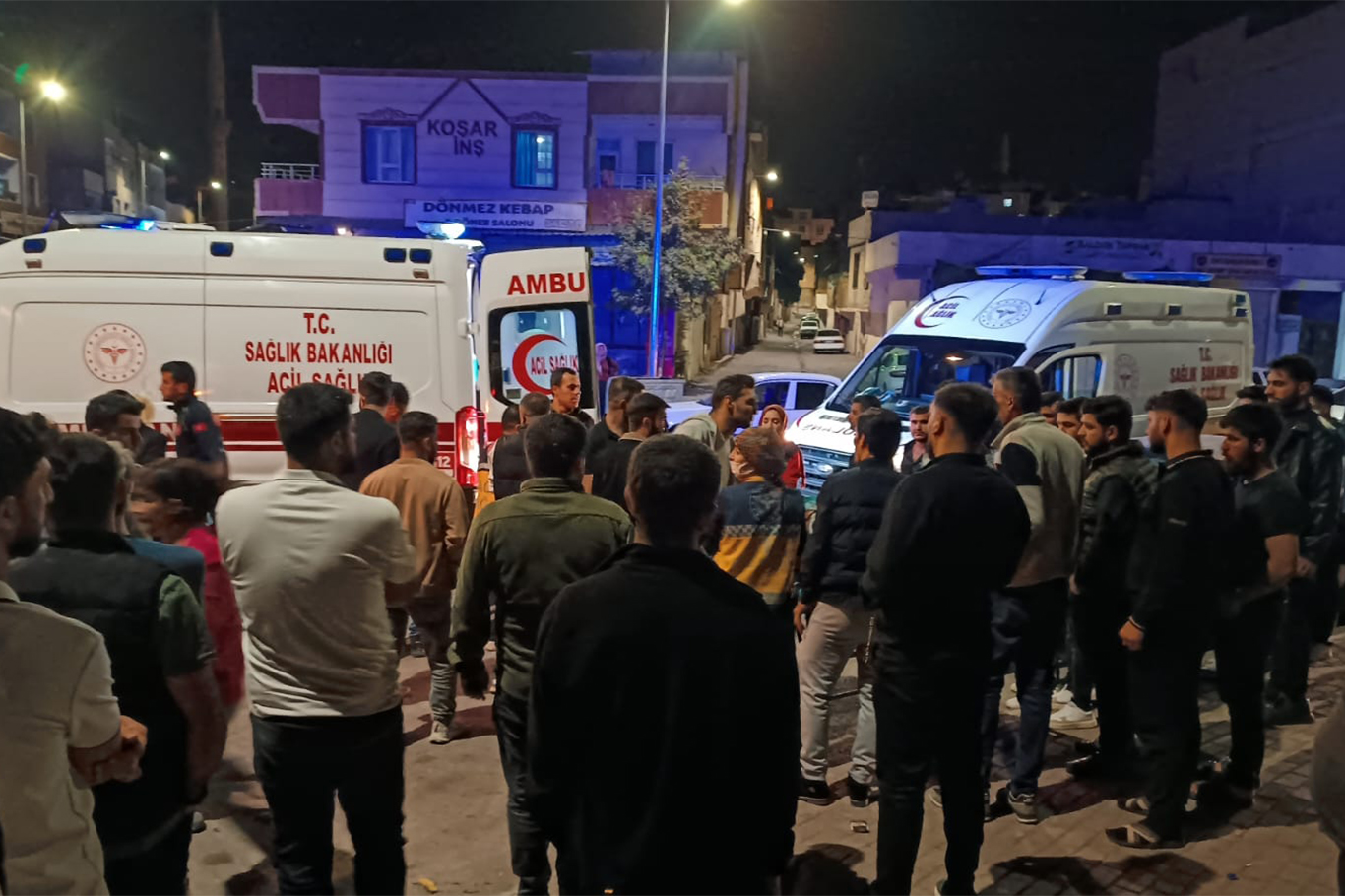 Şanlıurfa’da halk otobüsü ile otomobil çarpıştı: 1 yaralı Şanlıurfa’da halk otobüsü ile otomobil çarpıştı: 1 yaralı