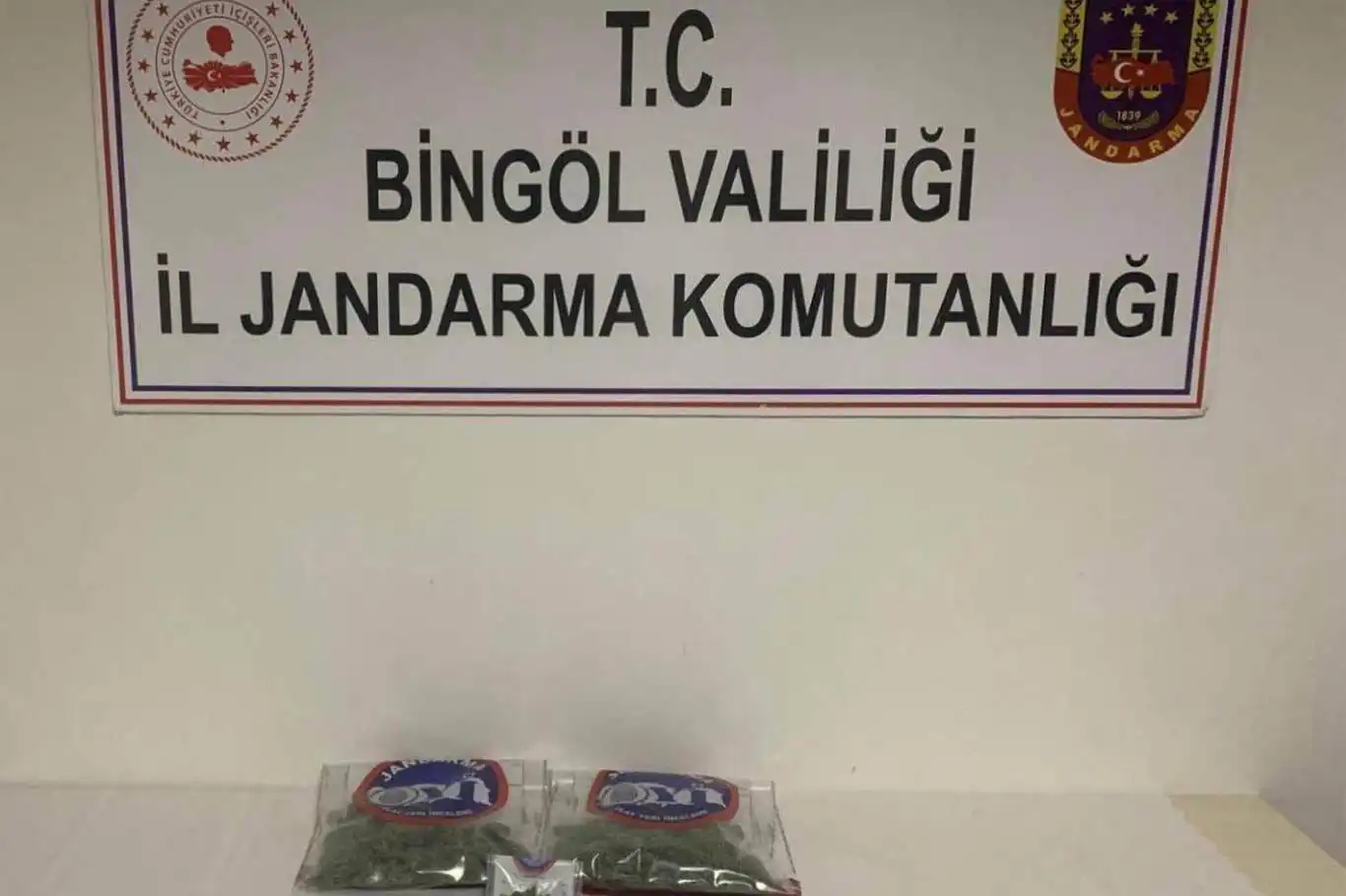 Bingöl’de jandarmadan uyuşturucu operasyonu: 34 kişi yakalandı