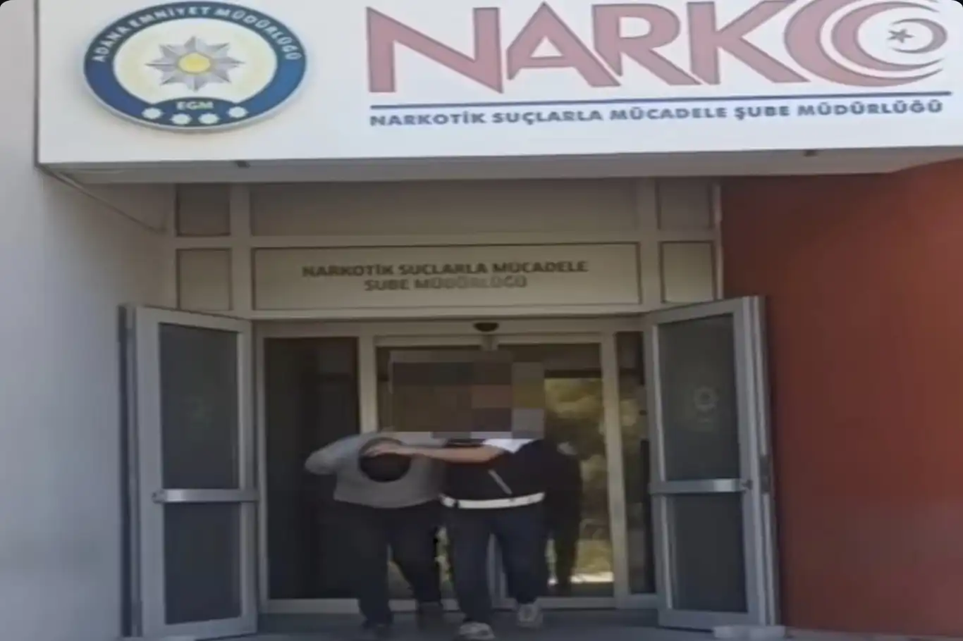 Uyuşturucu suçlarından aranan 22 firari yakalandı Uyuşturucu suçlarından aranan 22 firari yakalandı