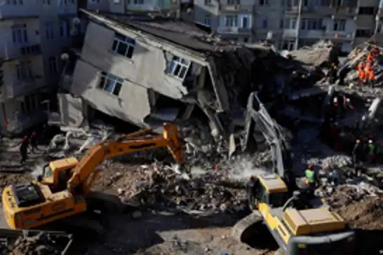 Jeofizik Mühendisi akademisyenden deprem uyarısı: Kontrol edilmeyen yapılardan uzak durun