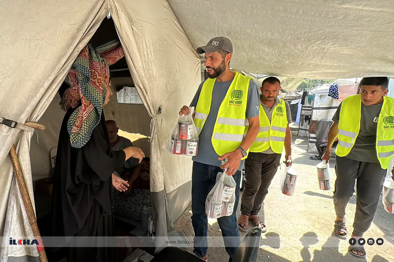 Hope Caravan Foundation delivers ₺200 million in aid to Gaza Hope Caravan Foundation delivers ₺200 million in aid to Gaza