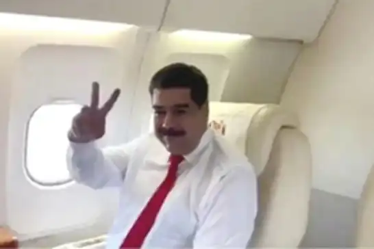 أسوشيتد برس: عميل أمريكي عرض على طيار مادورو اختطاف طائرته مقابل مبالغ مالية ضخمة