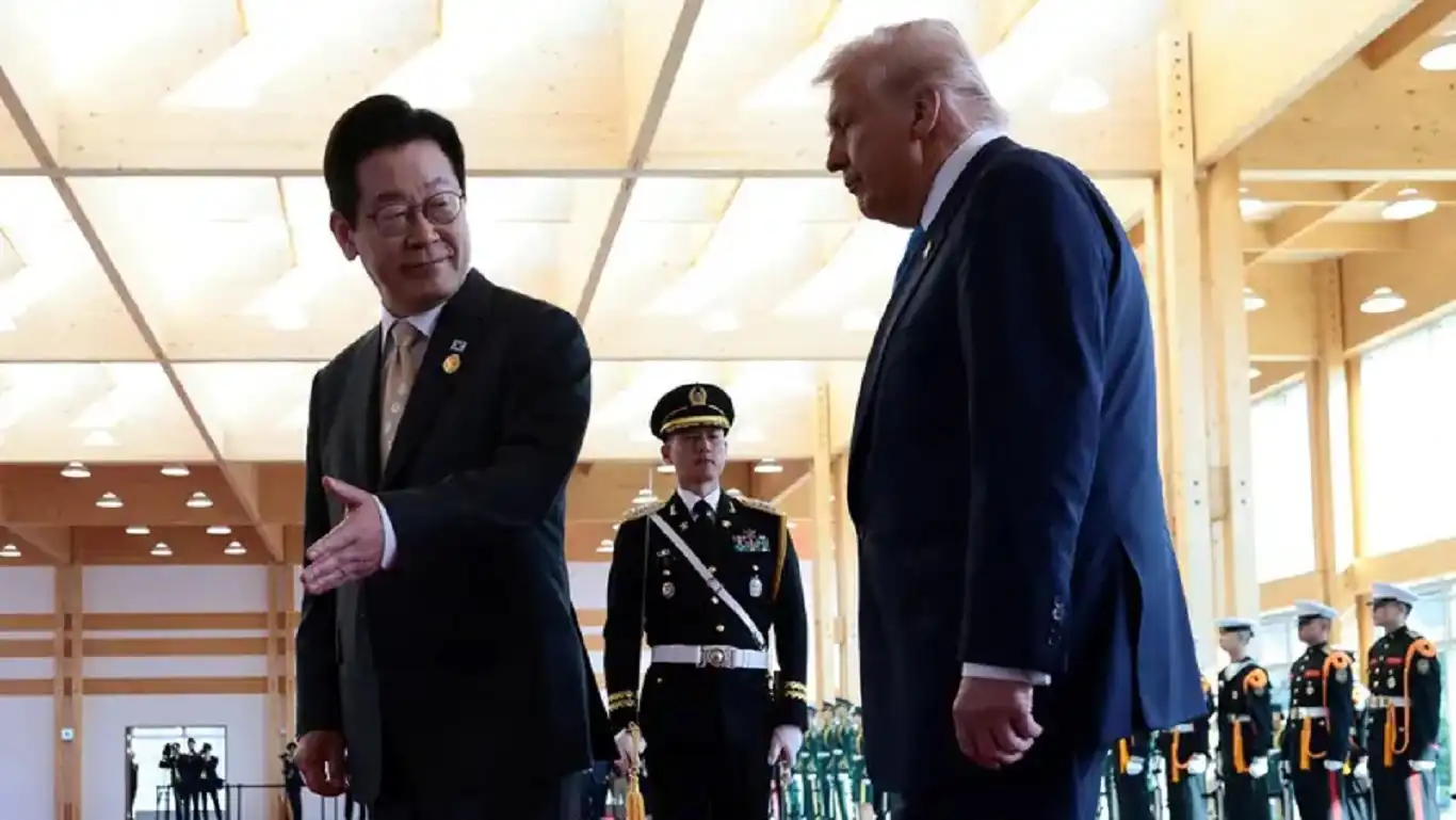 ترامب يسمح لكوريا الجنوبية ببناء غواصة تعمل بالطاقة النووية