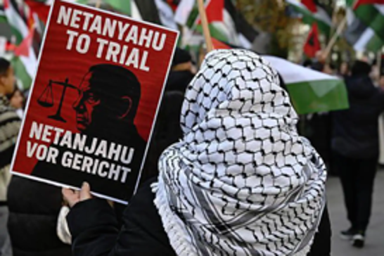 Hundreds rally in Berlin to denounce Israeli strikes on Gaza