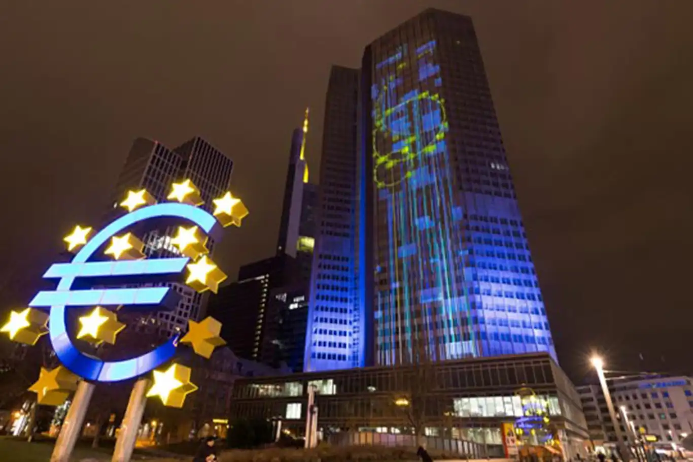 ECB keeps key interest rates unchanged amid stable inflation outlook