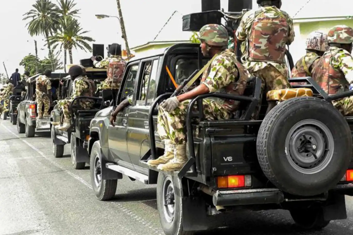 16 Nigerian officers detained over alleged coup plot targeting Tinubu government 16 Nigerian officers detained over alleged coup plot targeting Tinubu government