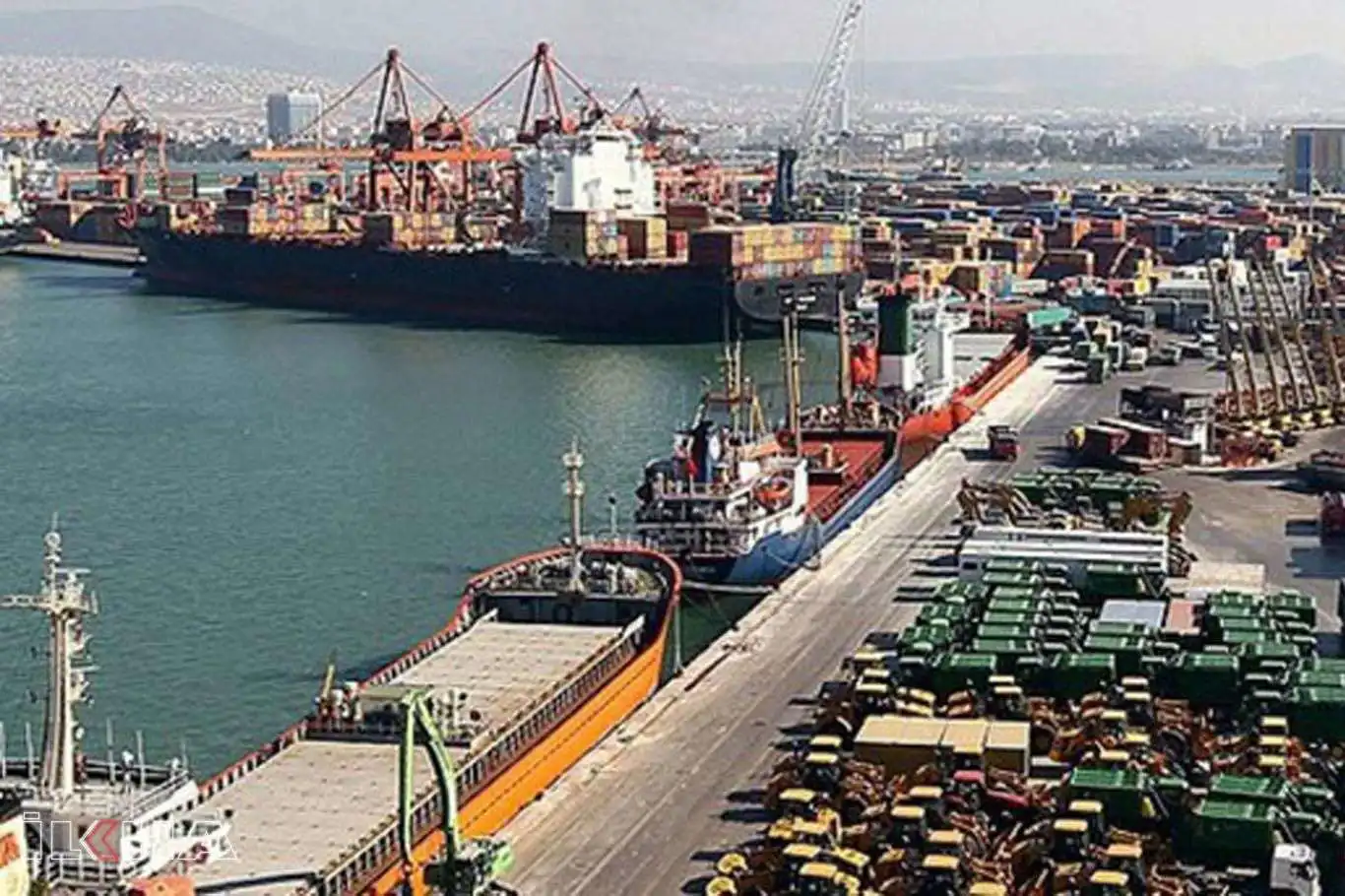 Türkiye’s foreign trade deficit widens 33.8% in September as imports surge Türkiye’s foreign trade deficit widens 33.8% in September as imports surge
