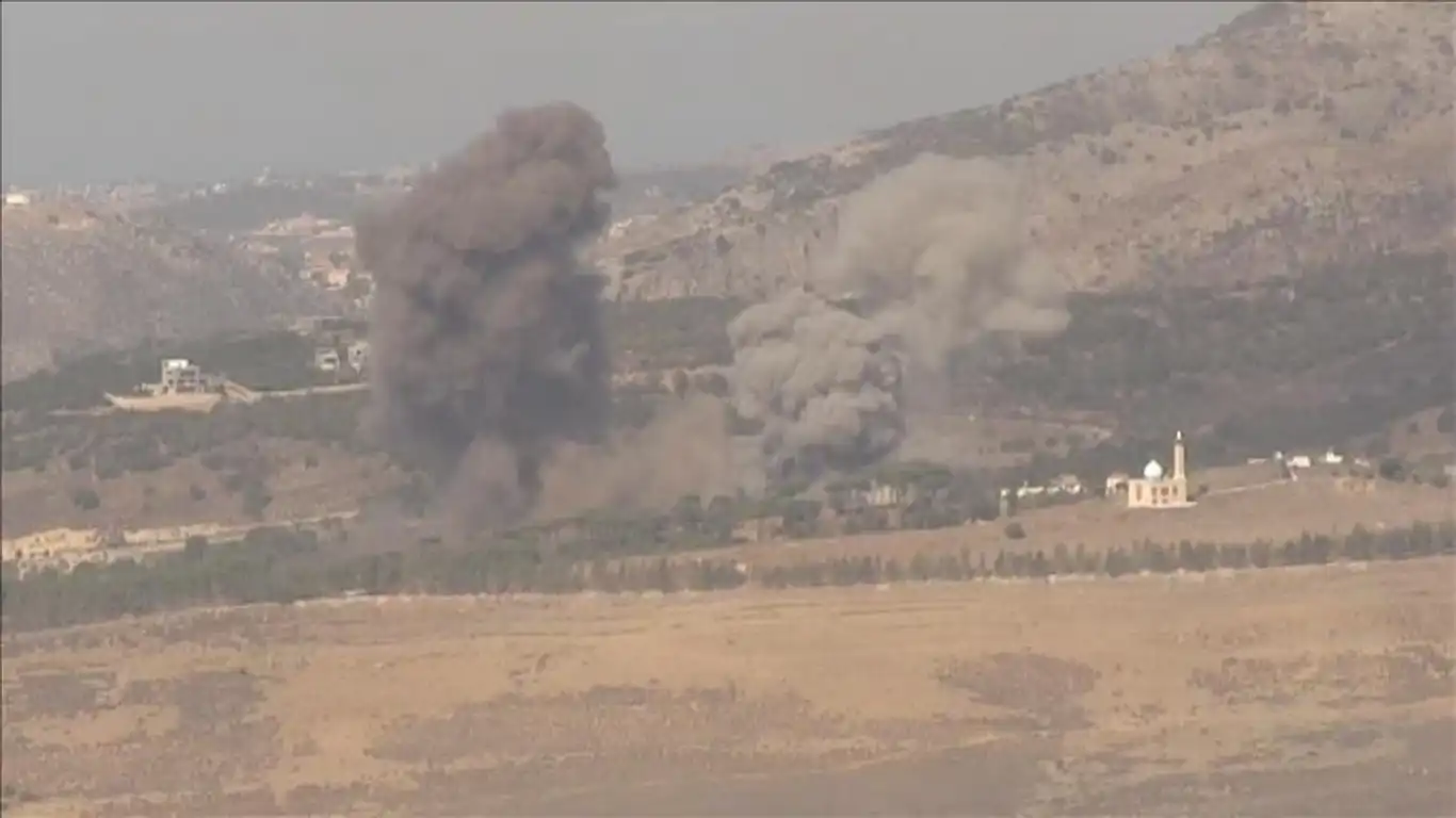 تل أبيب تدرس تكثيف هجماتها في لبنان بذريعة أن حزب الله يعيد بناء قوته تل أبيب تدرس تكثيف هجماتها في لبنان بذريعة أن حزب الله يعيد بناء قوته