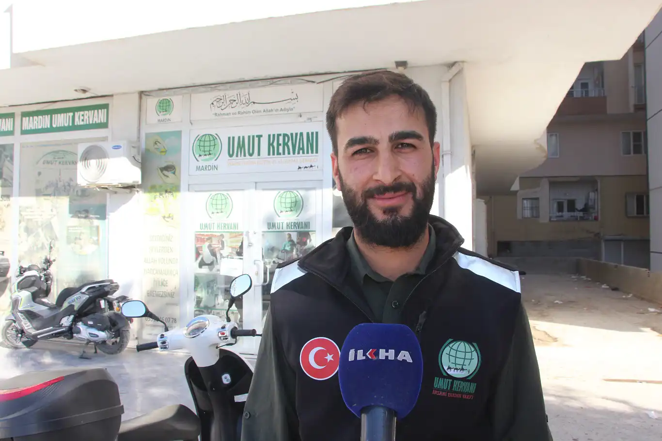 Mardinli hayırsever tek olan motosikletini Gazze'ye bağışladı