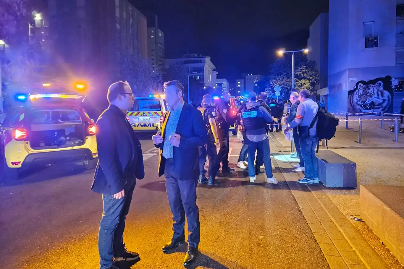 Fransa'da silahlı saldırı: 2 ölü, 5 yaralı