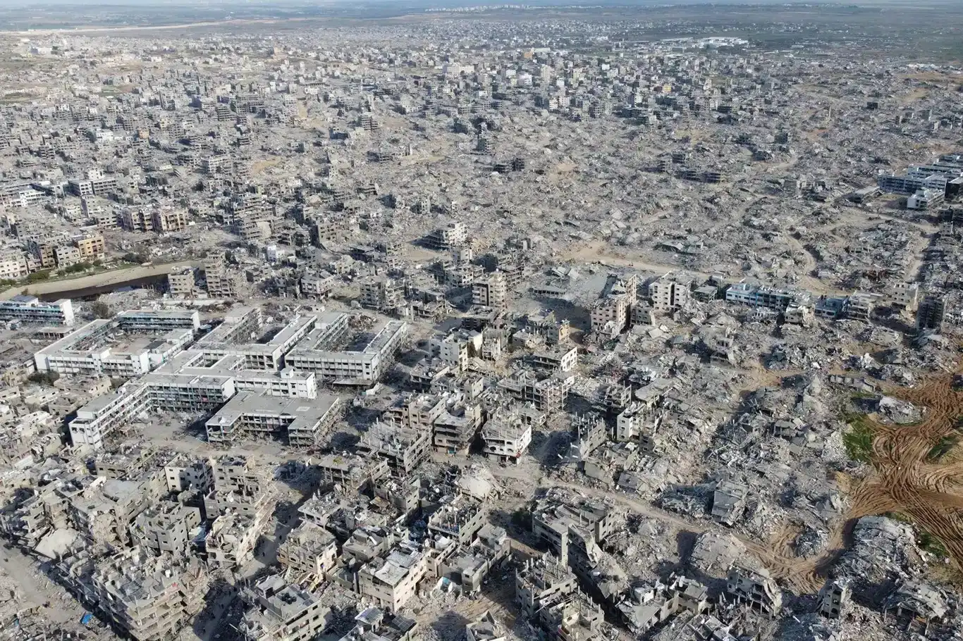 PCBS report: Israel turned Gaza into rubble, leaving 2 million Palestinians homeless