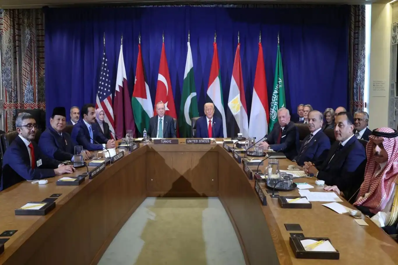 US, Qatar, and Egypt mediate Gaza talks as Israel continues attacks US, Qatar, and Egypt mediate Gaza talks as Israel continues attacks