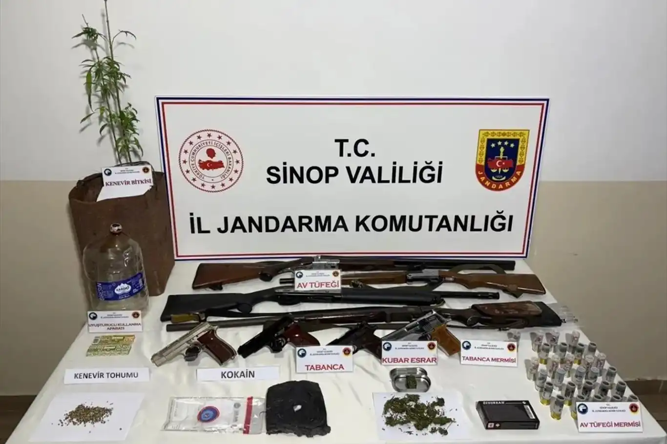 Sinop'ta uyuşturucu operasyonu: 2 gözaltı