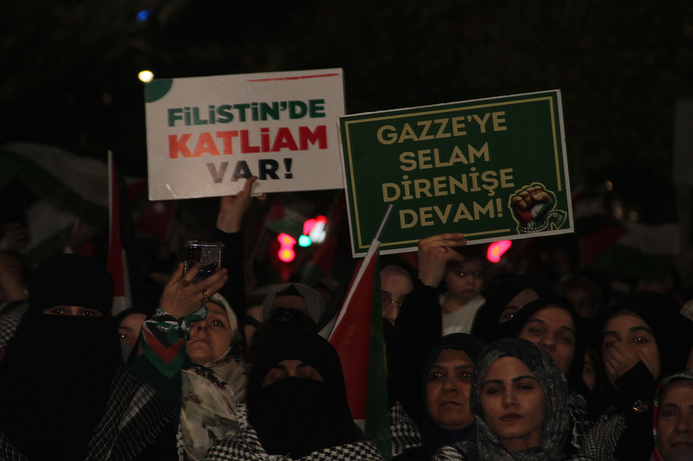 Batman'da Aksa Tufanı yıl dönümünde on binler Gazze için yürüdü