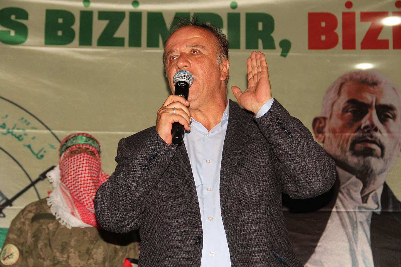 Şair-Yazar Ali Emre 