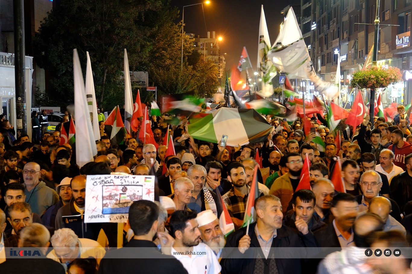 Thousands in Van rally for Gaza on second anniversary of Al-Aqsa Flood Thousands in Van rally for Gaza on second anniversary of Al-Aqsa Flood
