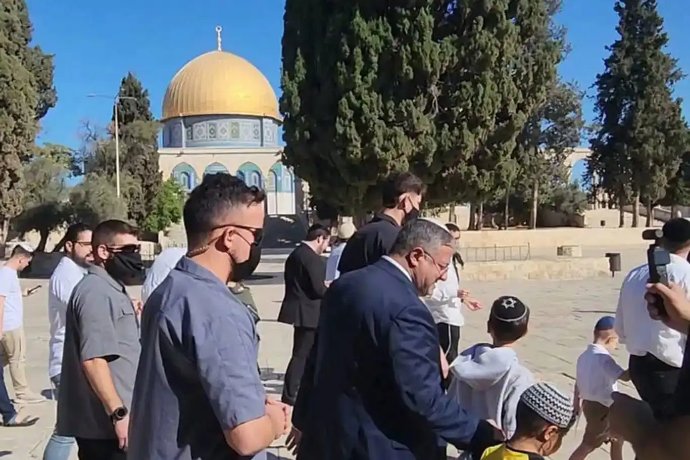 الوزير الصهيوني المتطرف "بن غفير" يقود اقتحامًا جديدًا للمسجد الأقصى