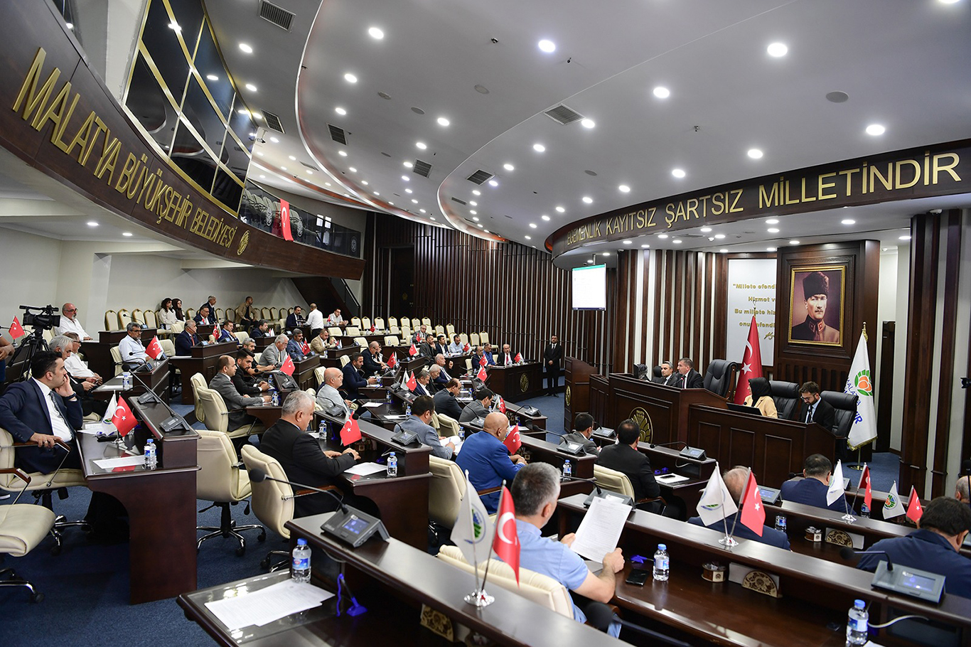 MBBM Başkan Vekili Ayhan: Tüm dünya bir kez daha siyonistlerin insanlık dışı yüzünü görmüş oldu MBBM Başkan Vekili Ayhan: Tüm dünya bir kez daha siyonistlerin insanlık dışı yüzünü görmüş oldu
