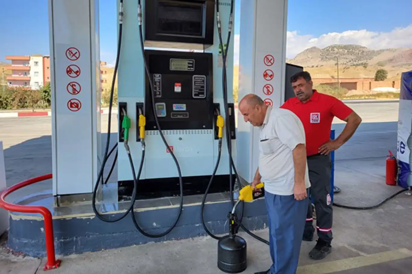 Batman'da akaryakıt ve LPG istasyonlarına denetim Batman'da akaryakıt ve LPG istasyonlarına denetim