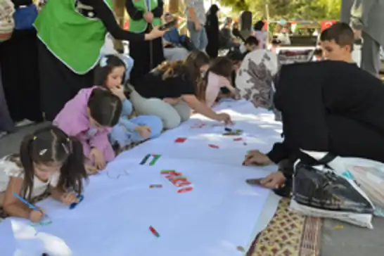  Muhacirin Kız Kur’an Kursu öğrencilerinden anlamlı etkinlik: Kalemler Filistin için konuştu