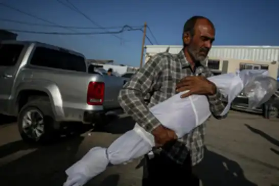 رژێمی داگیرکەر بەردەوامە لە هێرش سەر غەززە: ٢ شەهید و بریندارێک